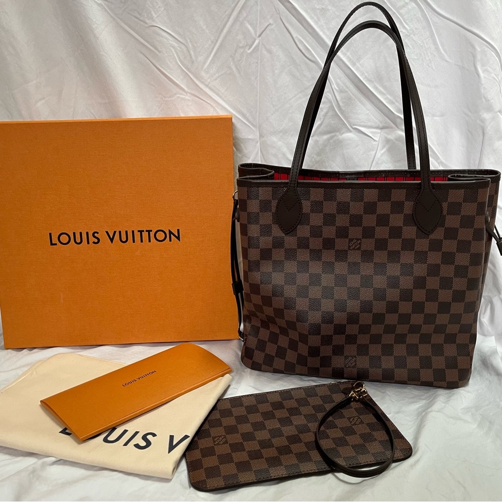 Louis Vuitton Neverfull MM pristine condition